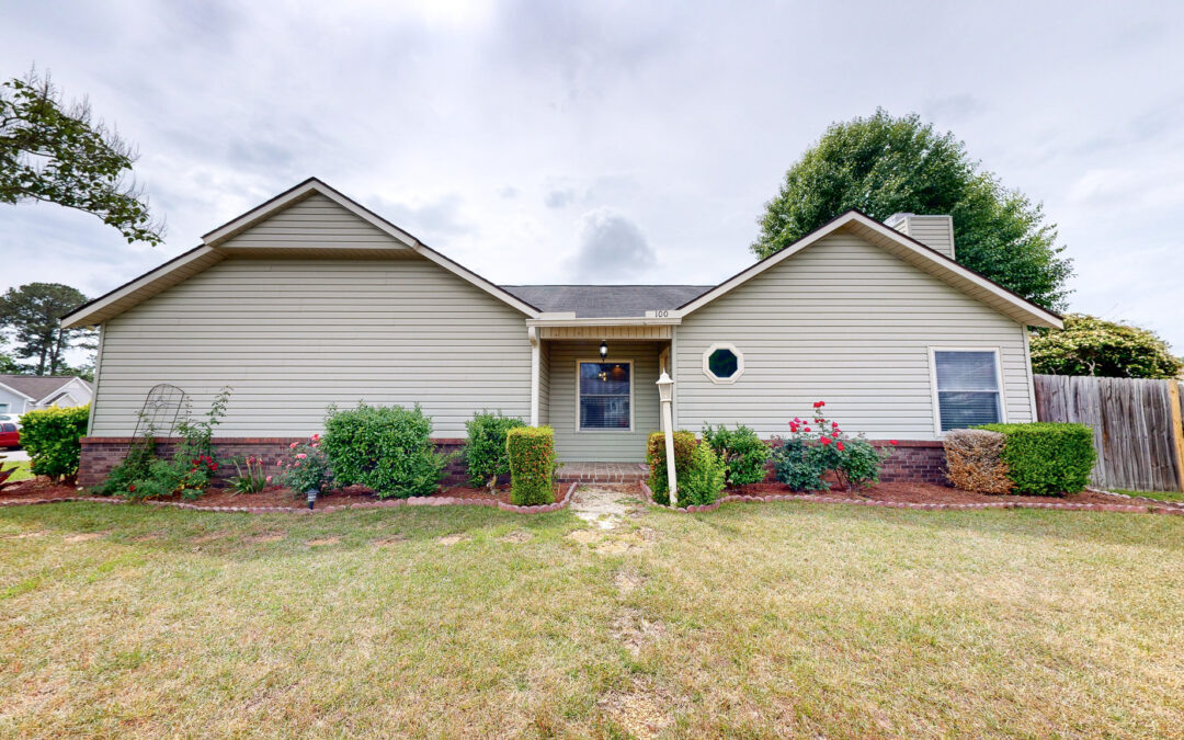 100 W Fontana Cir, Dothan, AL 36305