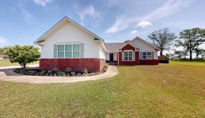 119 Willow Oaks Dr, Headland, AL 36345