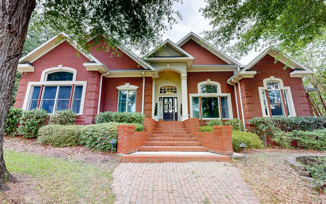 109 Buckhead Dr, Headland, AL 36345