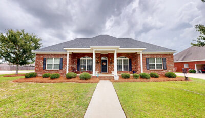 201 Azalea Ln, Headland, AL 36345 3D Model