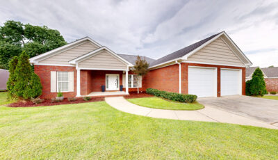 207 Lighthouse Dr, Dothan, AL 36305