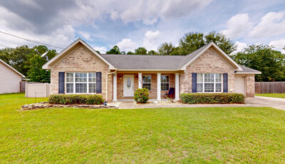 363 Alec Cir, Ozark, AL 36360 3D Model