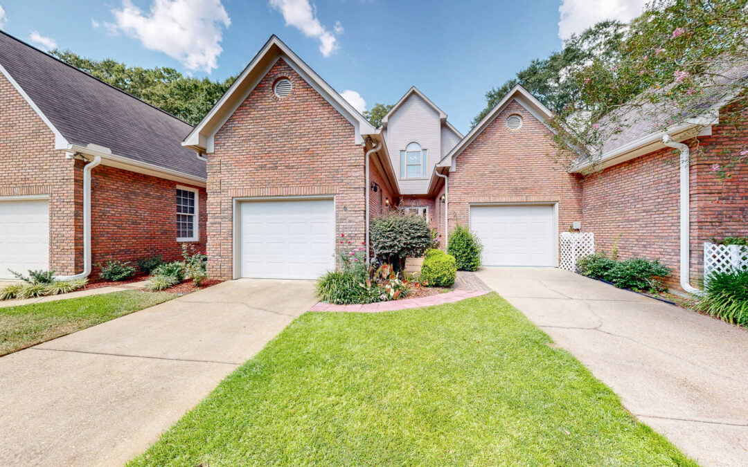 2 Parkplace Ct, Dothan, AL 36301