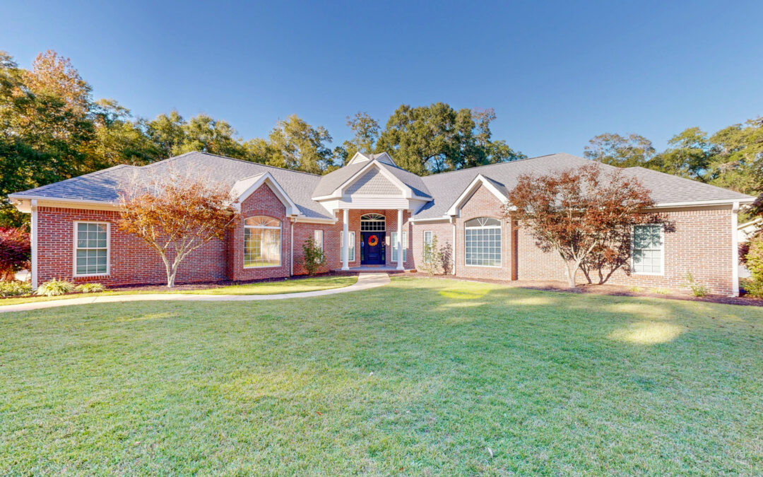 101 Steeplechase Court, Dothan, AL 36303