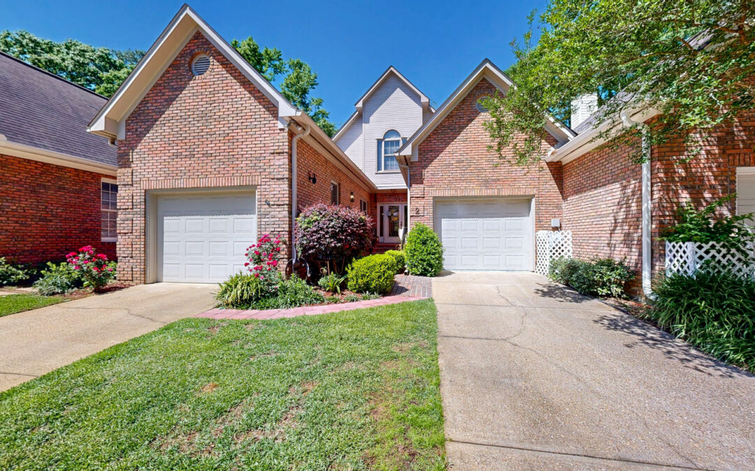2 Parkplace Ct, Dothan, AL 36301