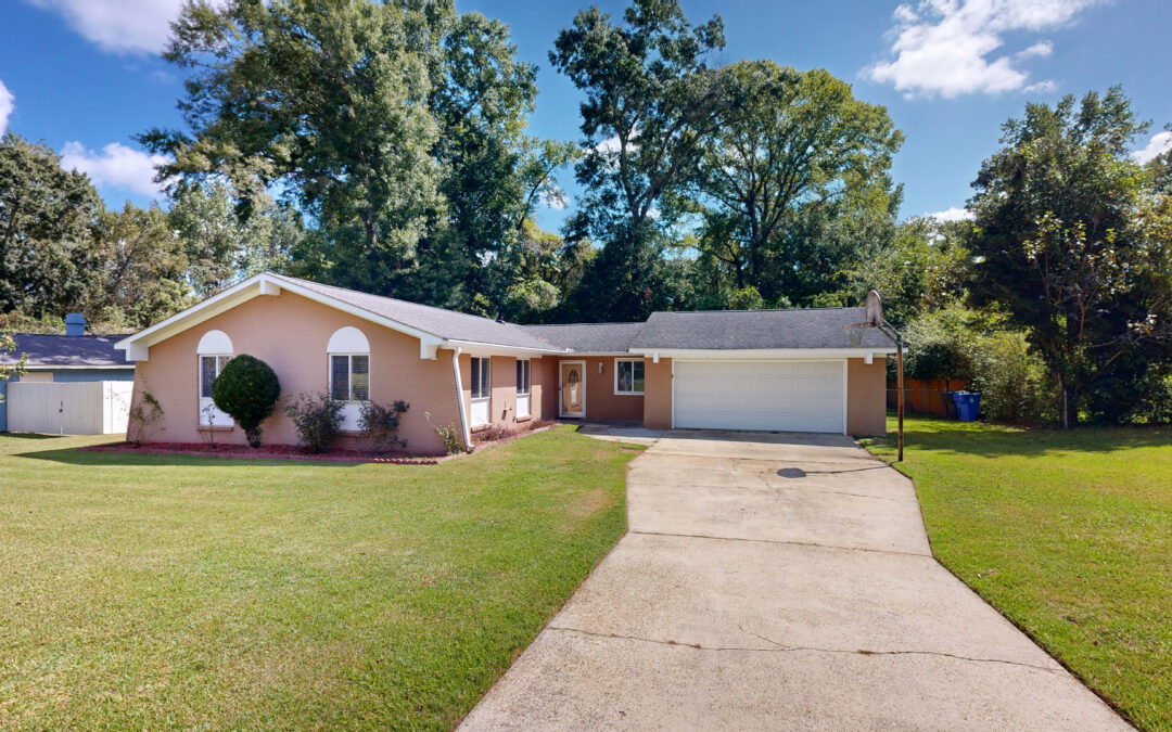 1102 Northfield Circle, Dothan, AL 36303