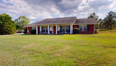 18 County Road 681, Coffee Springs, AL 36318 3D Model